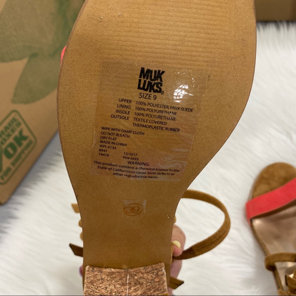 MUK LUKS Sasha Cork Block Heel Bow Sandal SZ 9 - Picture 6 of 7